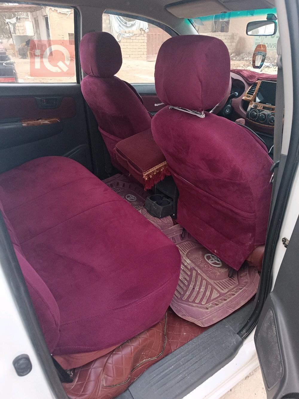 تويوتا هايلوكس